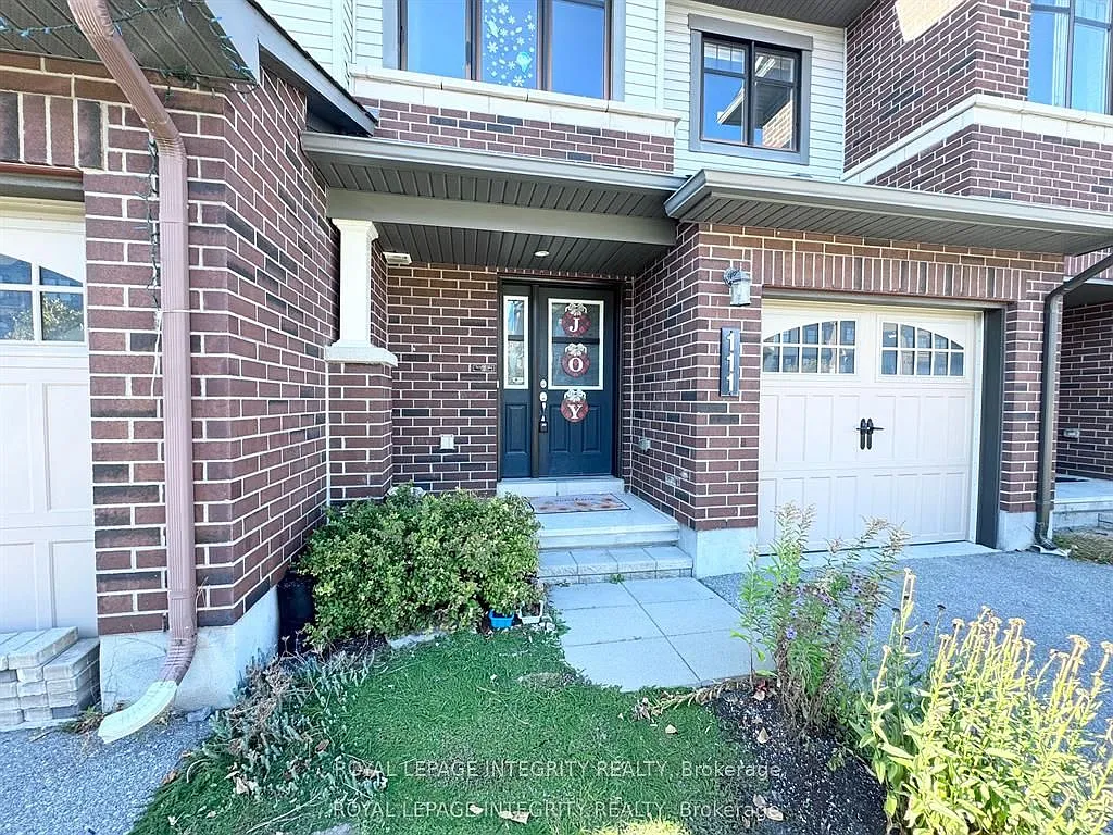 3 bed, $3,000 — Photo 3
