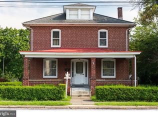 24 E Vine St, Stowe, PA