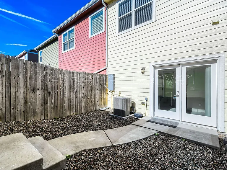 13630 Garfield St #D — Photo 11