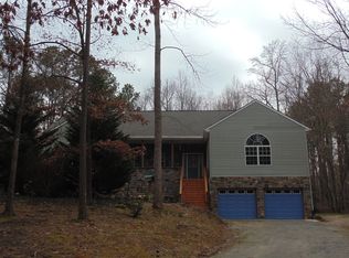 11022 Boisseau Rd, Sutherland, VA 23885