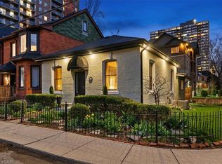139 Queen St S, Hamilton, ON L8P3S3