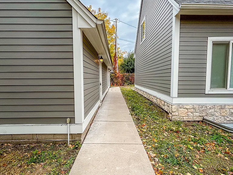 144 Mackubin St — Photo 15
