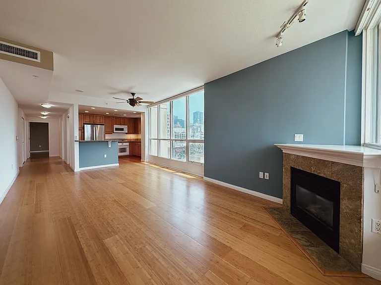 555 Front St #602 — Photo 3