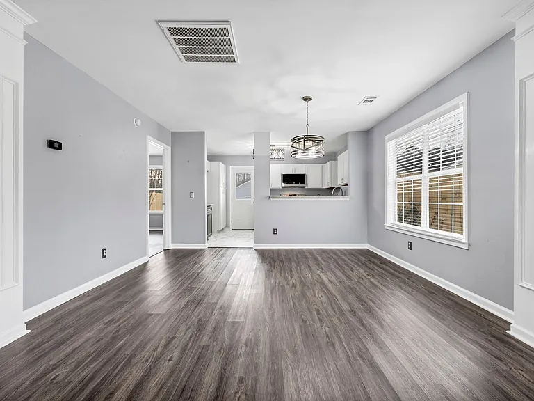 120 W Horn Ct — Photo 7