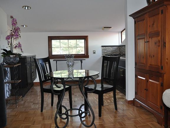 kitchen and dinette