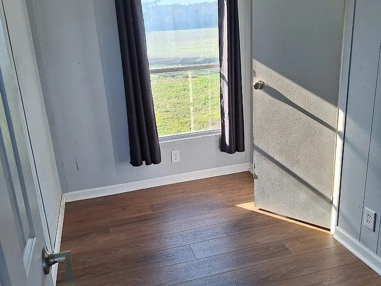 71 Hawkins Rd #28 — Photo 2