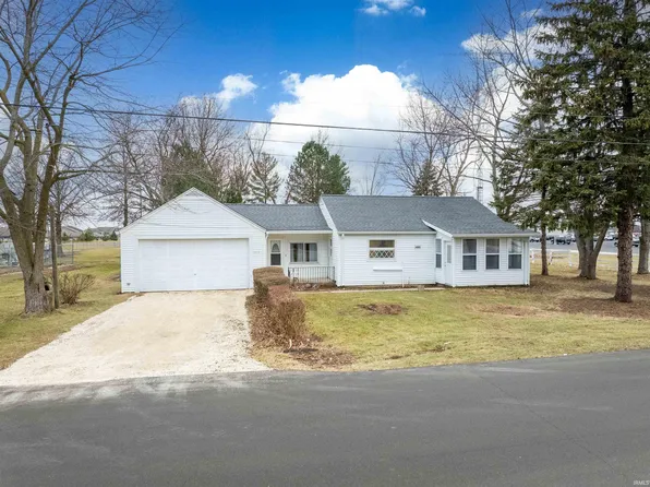 1334 N Franklin St, Portland, IN 47371