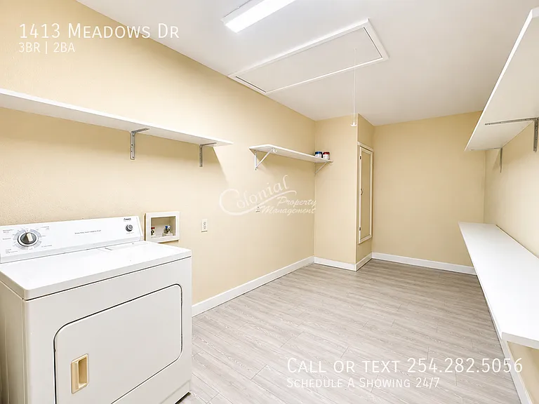 1413 Meadows Dr — Photo 13