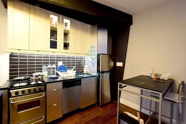 Rented by null | media 1