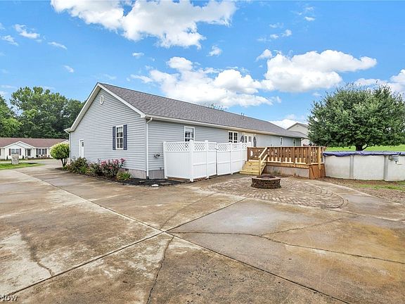 5th image of 10535 S Poplar Dr