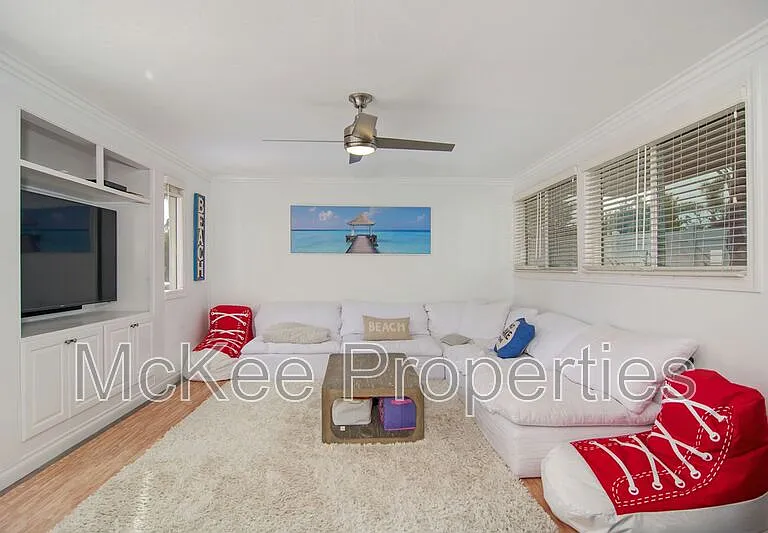 269 Palm Ave — Photo 4