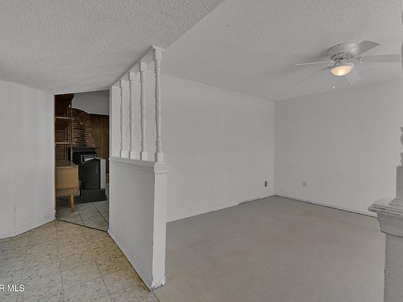 5th image of 4700 El Campo Dr
