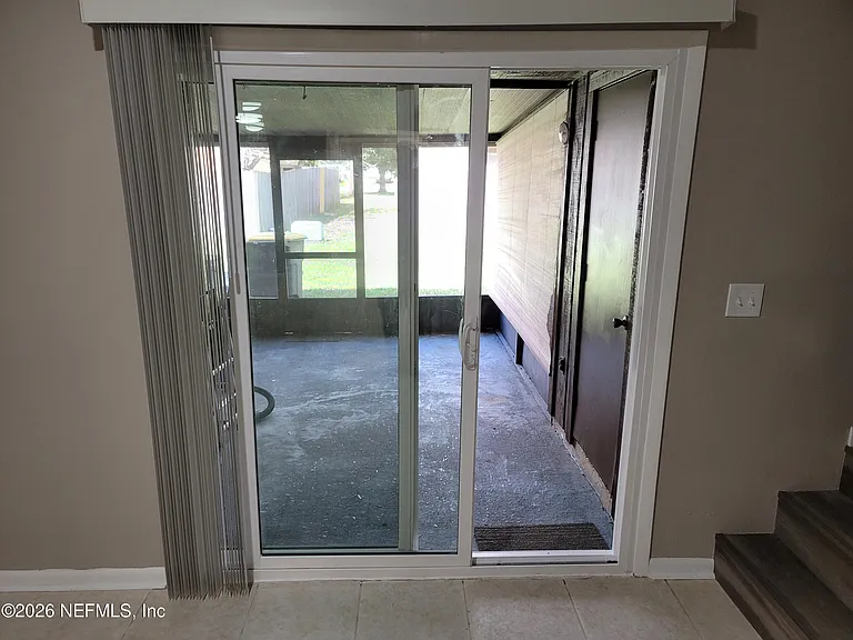 5553 Greatpine Ln S — Photo 21