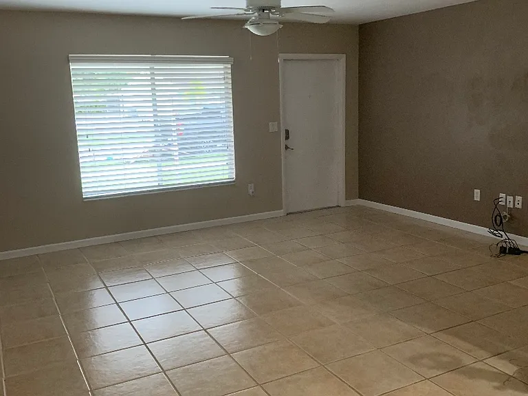 3540 Elyton Ct — Photo 7