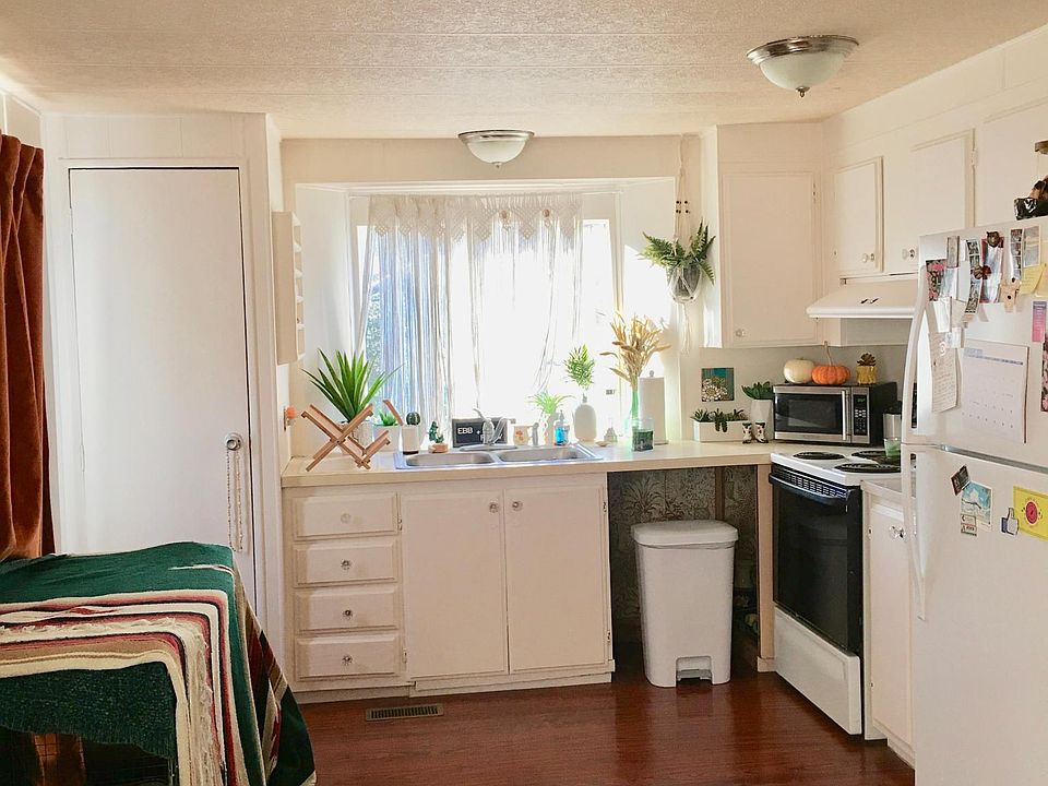 1st image of 2442 Old Topanga Canyon Rd #1