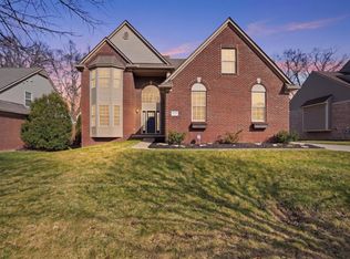 13137 Ventura Dr, Van Buren Township, MI