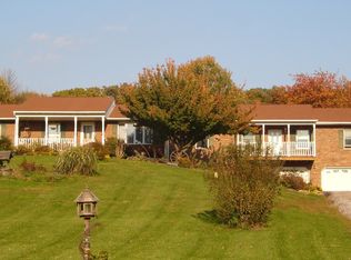 2480 Sams Creek Rd, Westminster, MD 21157