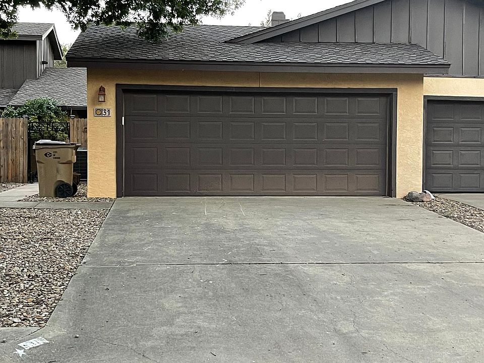 1st image of 31 Cottonwood Ln