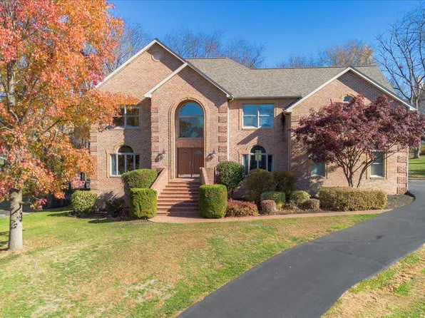 20314 Parkwood Ct, Hagerstown, MD 21742