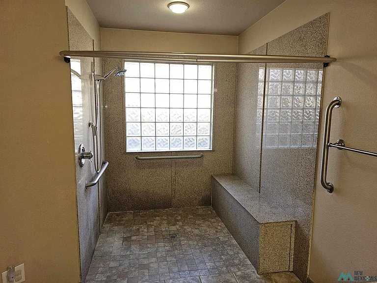 713 Bison Rd — Photo 20