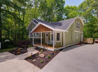 150 Silver Fox Dr, Dawsonville, GA 30534