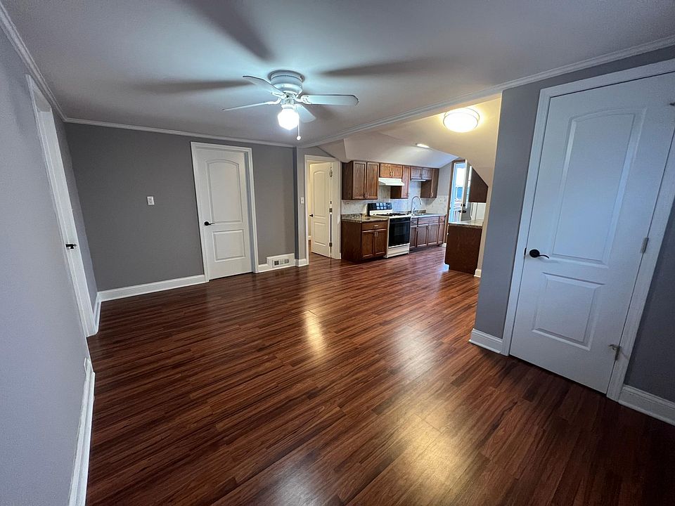 1st image of 3619 N Linder Ave #2