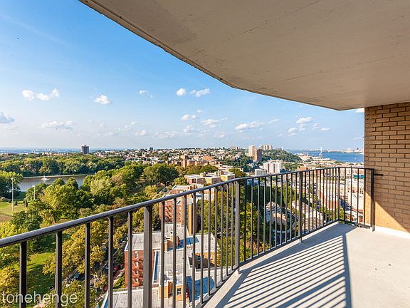 5th image of 8200 Boulevard East #23C