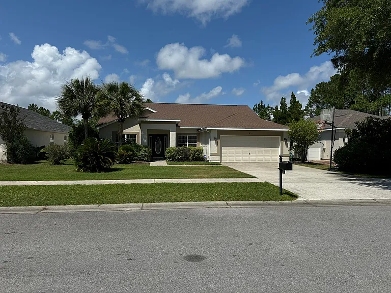 230 Oxford Ave — Photo 17