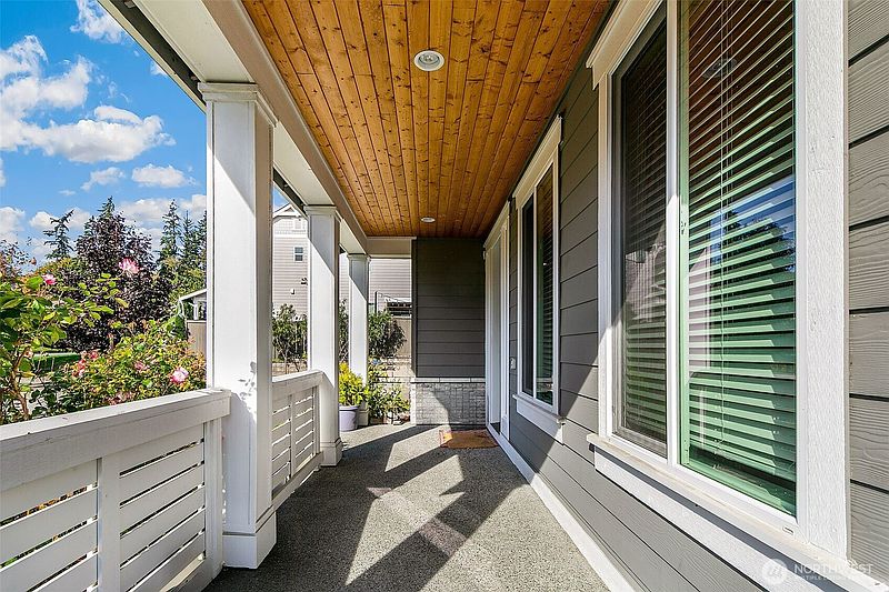 4th image of 24223 1st Avenue SE