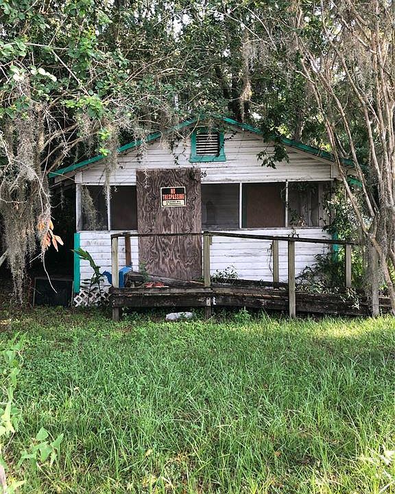 1st image of 936 E Noble Ave