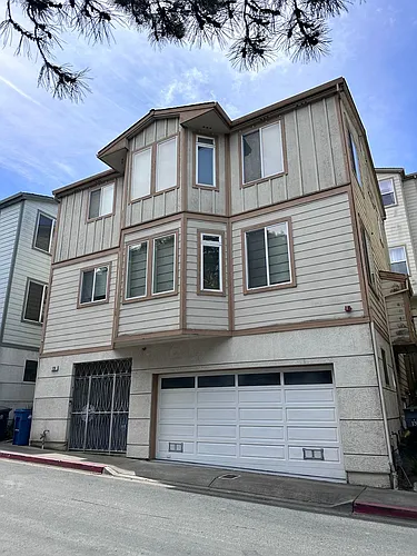 126 Serra Ln Photo 1