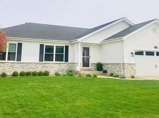 1568 Jennifer Dr, Bourbonnais, IL 60914