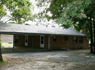 101 Island Park Dr, Gun Barrel City, TX 75156