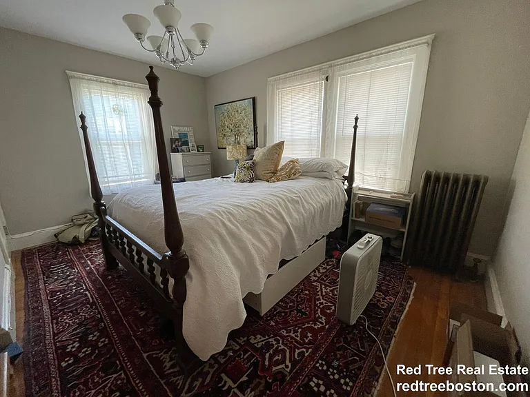 62 Newport St #1 — Photo 10