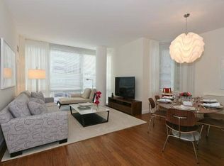 2410 Cleghorn St APT 2104, Honolulu, HI 96815