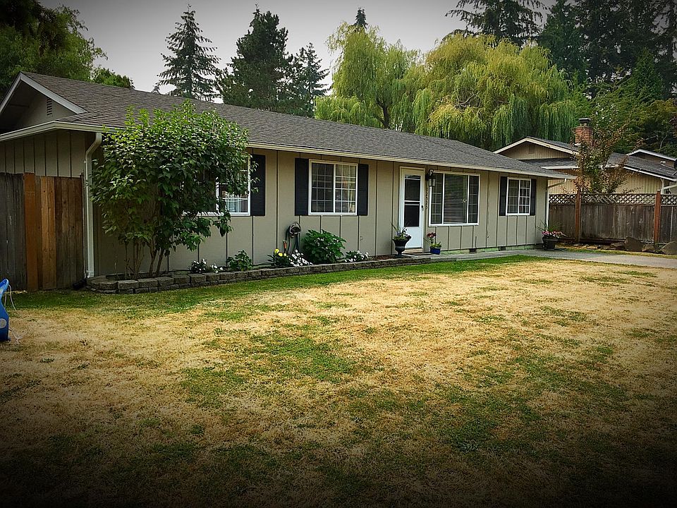 1st image of 12525 NE 156th St