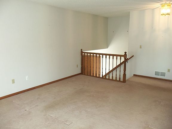 2nd image of 12745 Lakewood Ln