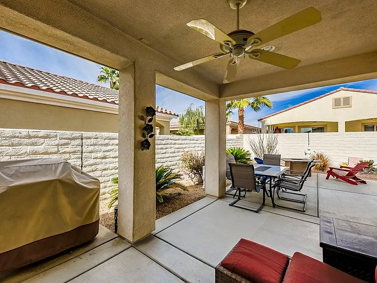 80538 Avenida Camarillo — Photo 21