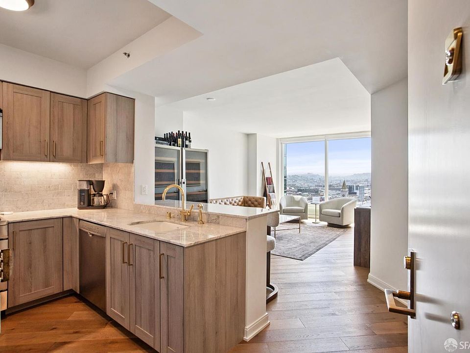 1st image of 401 Harrison St APT 20A