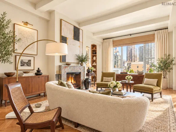 55 Park Avenue image 1 of 15