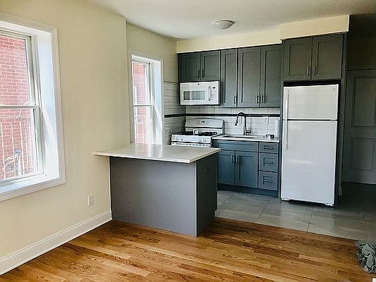 2nd image of 25-24 23rd St #2R