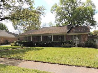 8011 Meadowvale Dr, Houston, TX 77063