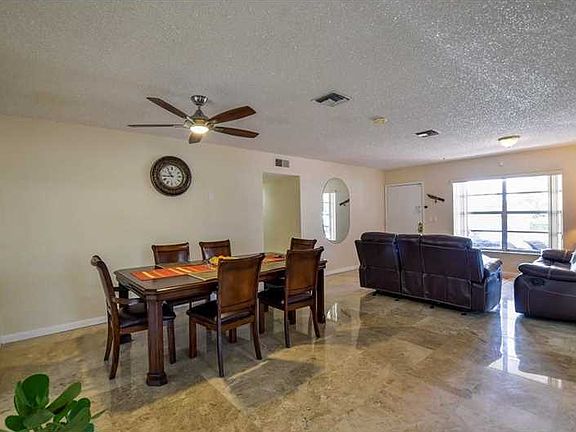 3rd image of 3031 NW 190th St