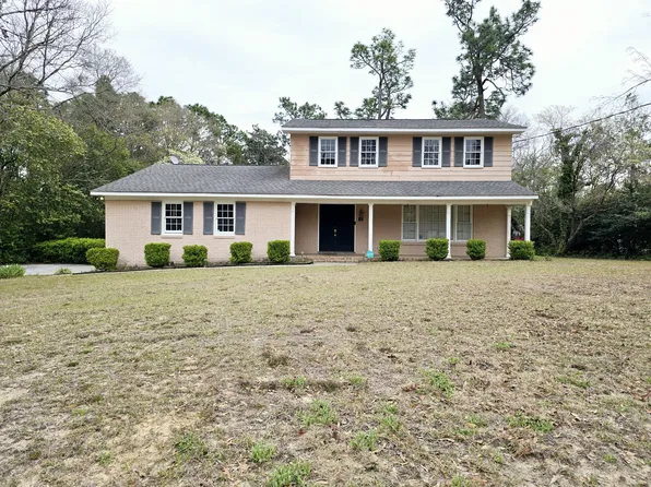 37 Sweetwater Ln, Barnwell, SC 29812