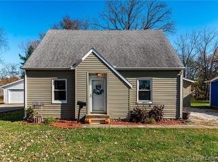 165 N Hyland St, Scottsburg, IN