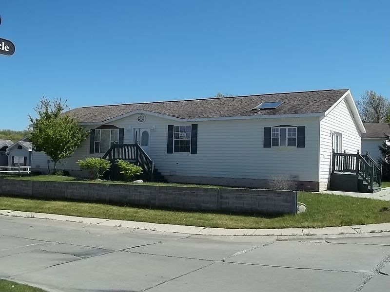 1st image of 16263 Derby Ct