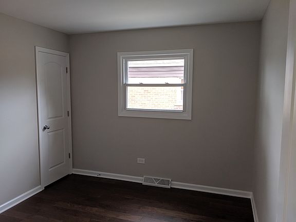 4th image of 14136 S Marquette Ave