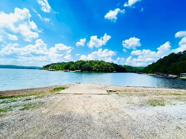 16602 Willow Dr, Rogers, AR 72756