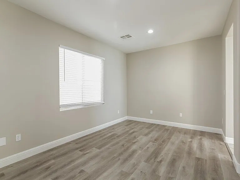 8735 Le Agavi Ct — Photo 15