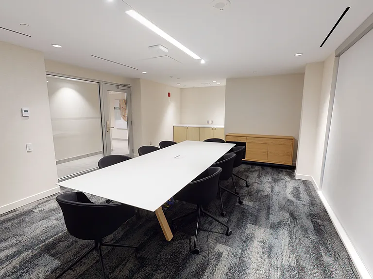 40 High Park Ave — Photo 20